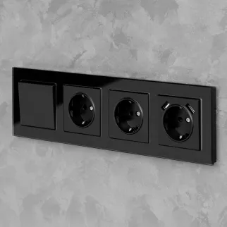 Рамка ONVOLT/EVERSON Кватро стекло 4 поста черная