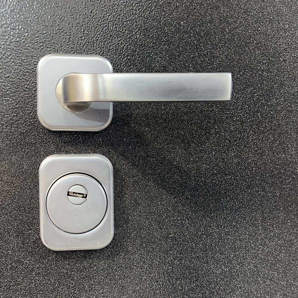 Толстяк Черный Букле/Грецкий орех