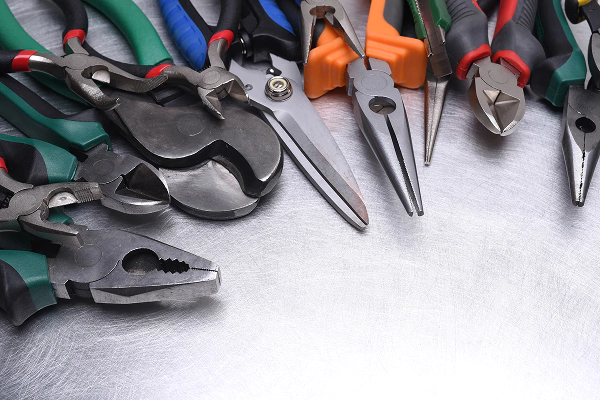 Выбор плоскогубцев и кусачек