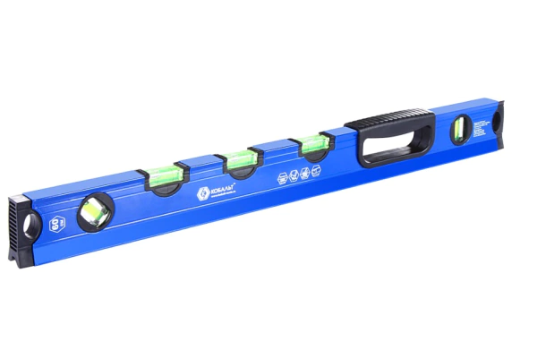 пузырьковый уровень для установки столбов