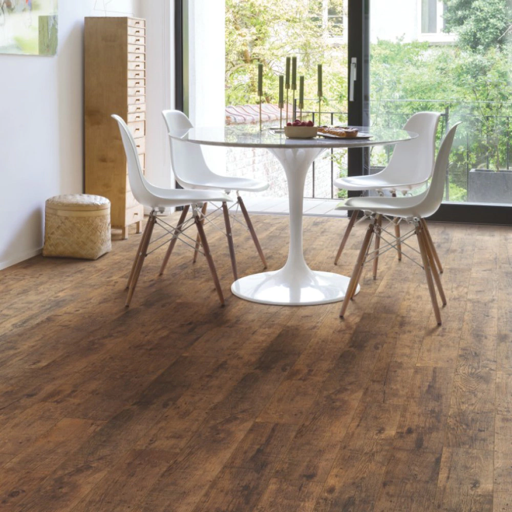 Ламинат влагостойкий QUICK STEP Perspective Дуб Почтенный с фаской 9 мм 32 класс 1,507 м2