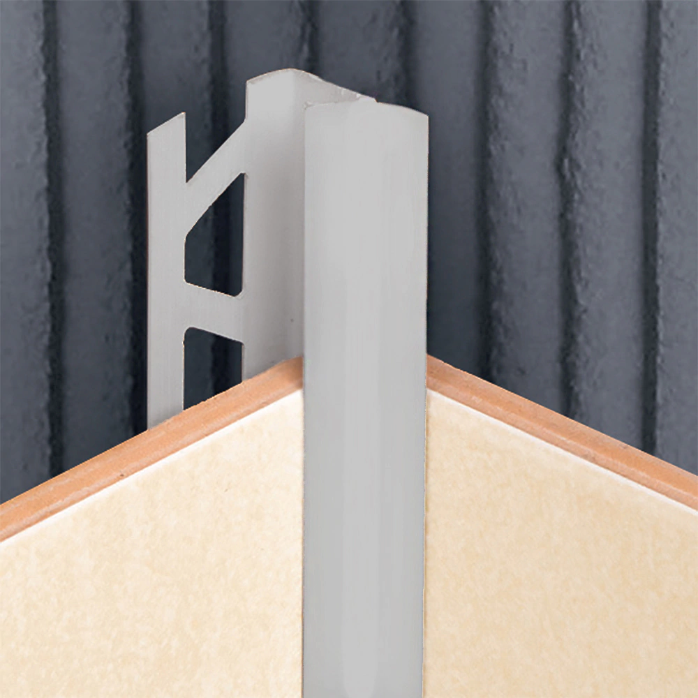 Плинтус для плитки 10 мм 2,7 м DECONIKA светло-серый