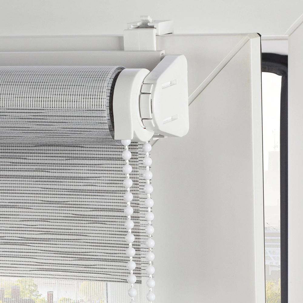 Рулонная штора день-ночь 120х160 см NEODECO Модерн серая