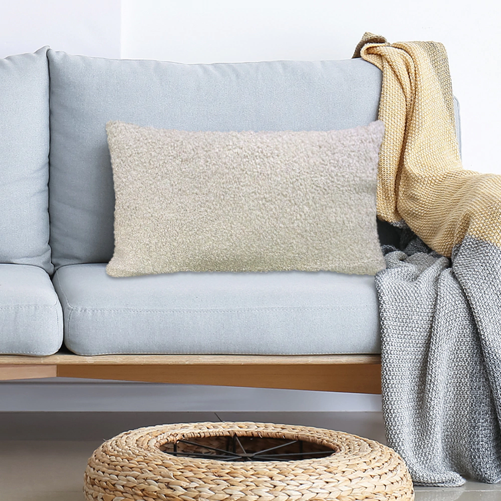 Подушка декоративная Букле 30х50 см бежевая