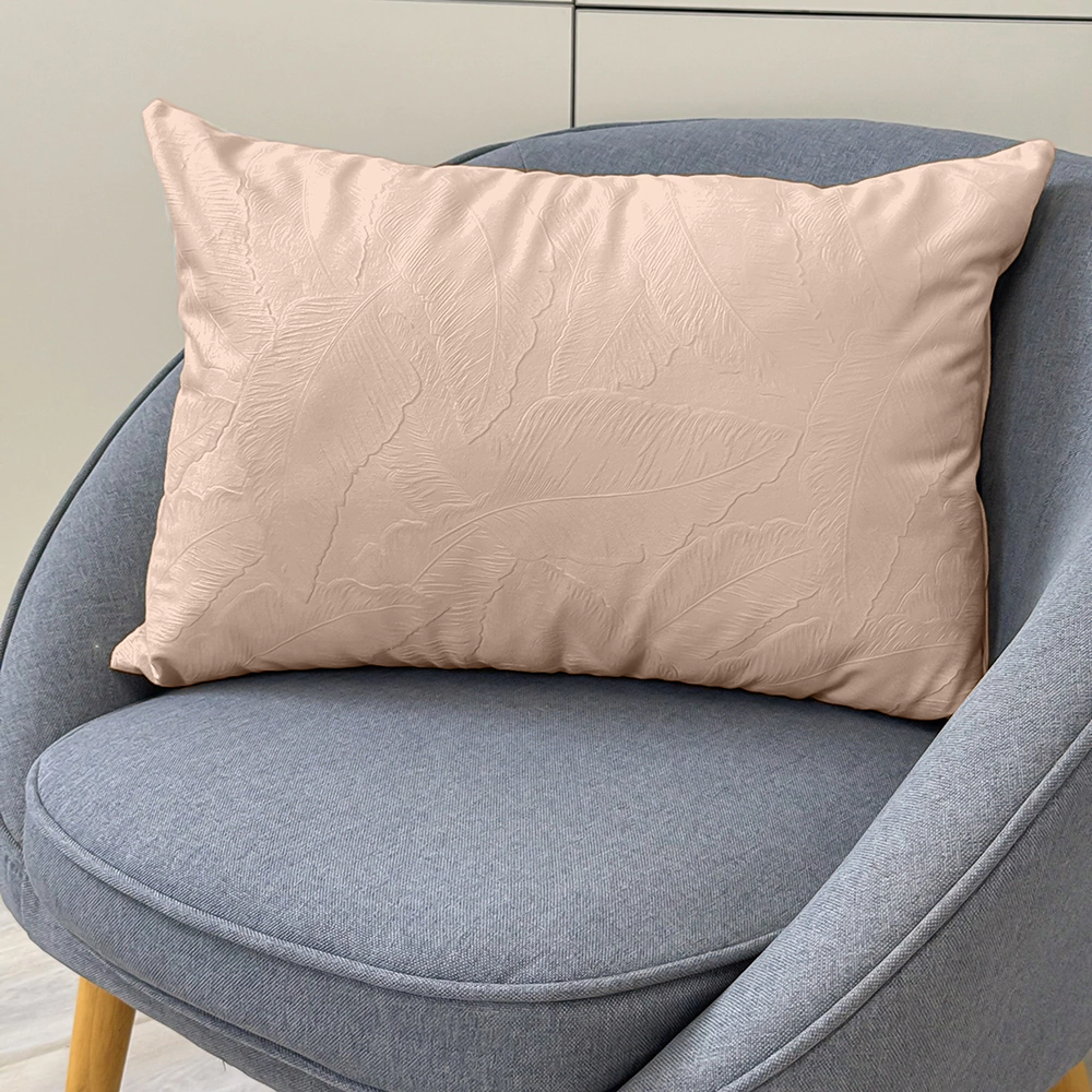 Подушка декоративная LINA 40х60 см бежевая