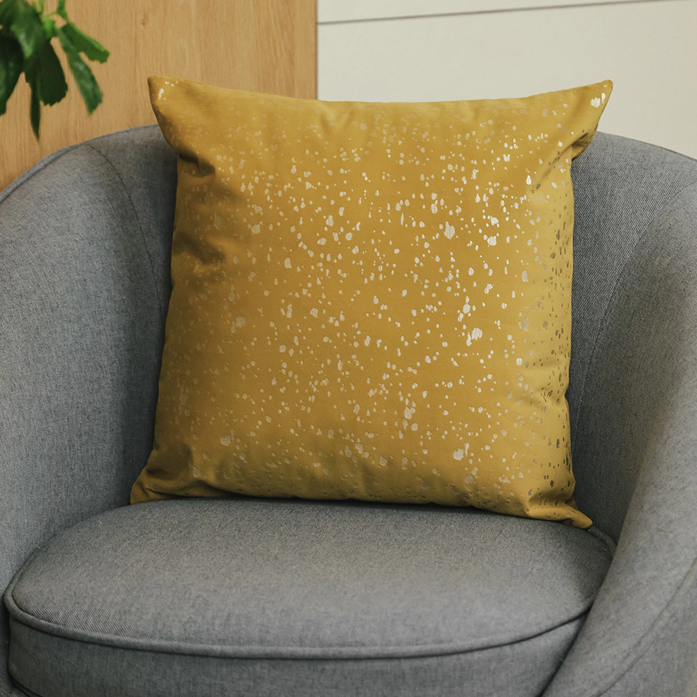 Подушка декоративная Капли 45х45 охра