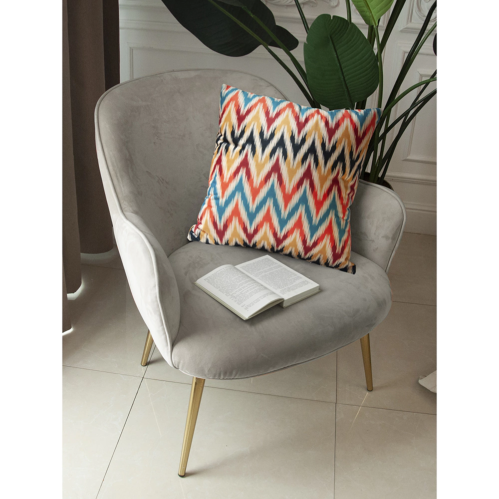 Подушка декоративная Икат бархат 43х43 см