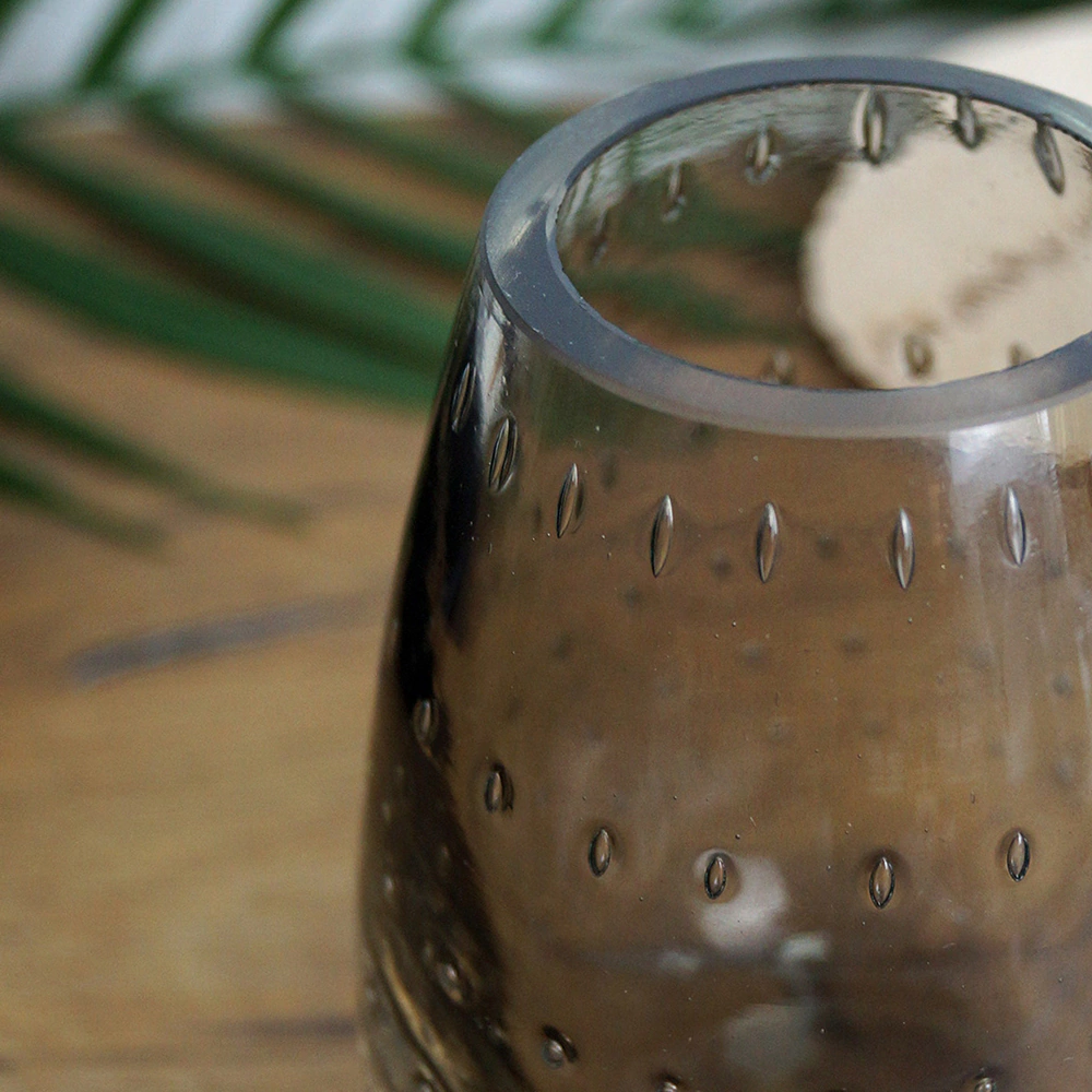 Ваза стеклянная Паневежис высота 11,5 см дымка