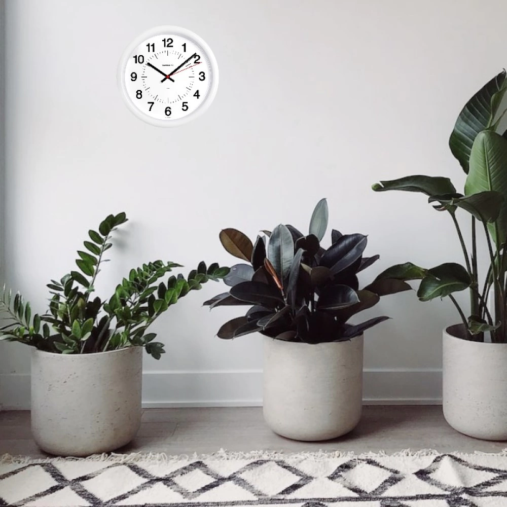 Часы настенные Тройка Классика d24 см белые