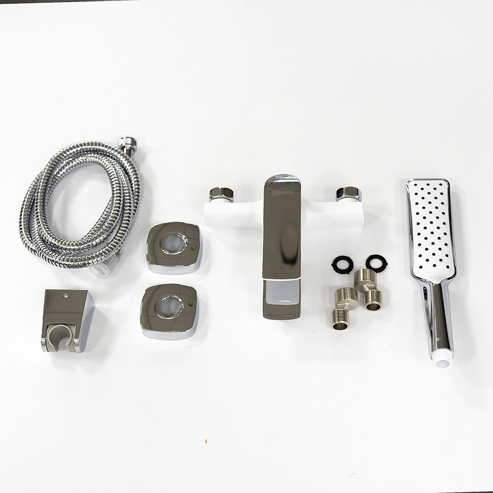 Смеситель для ванны LEMARK Allegro с набором для душа белый, хром