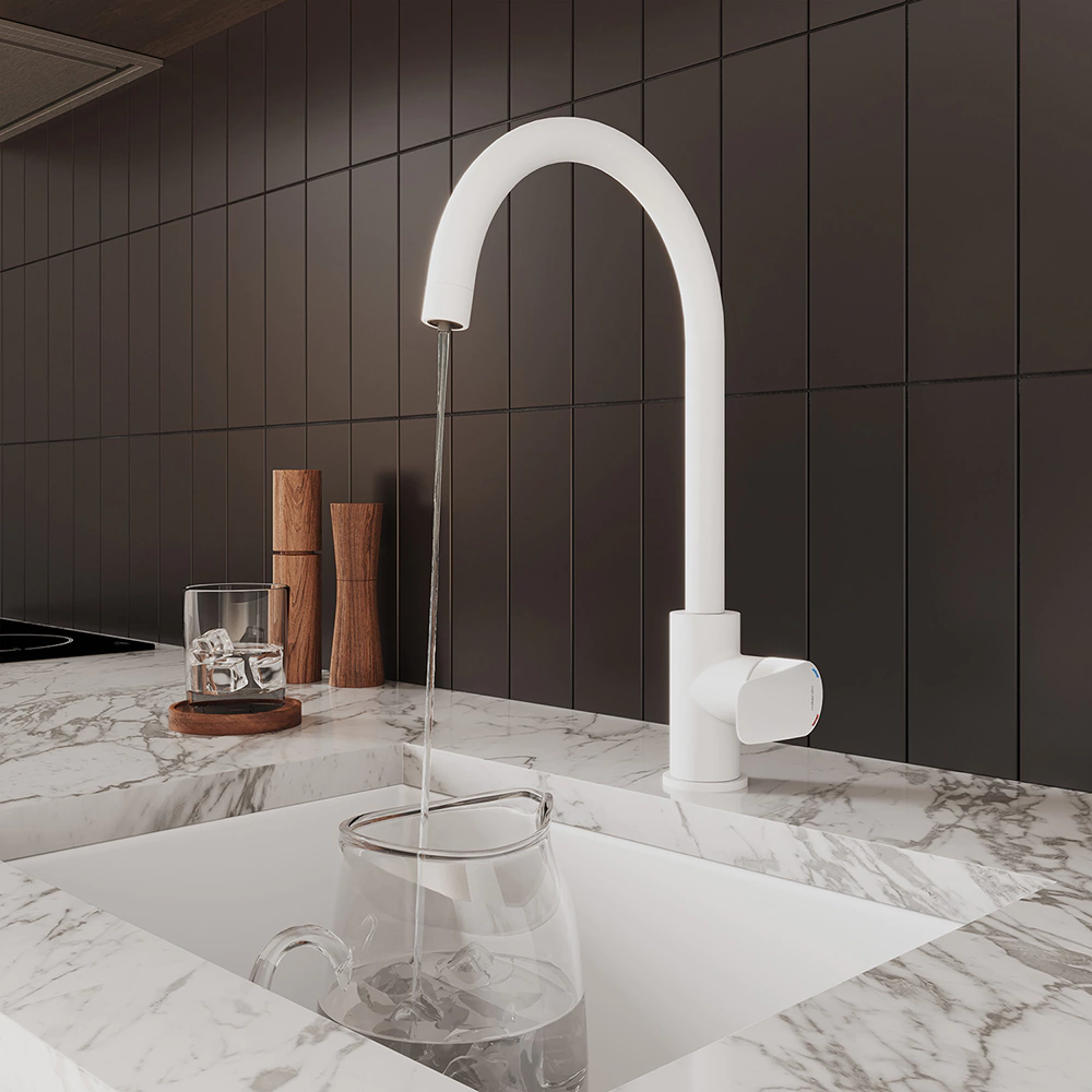 Смеситель для кухни Milardo Rora с подключением фильтра белый