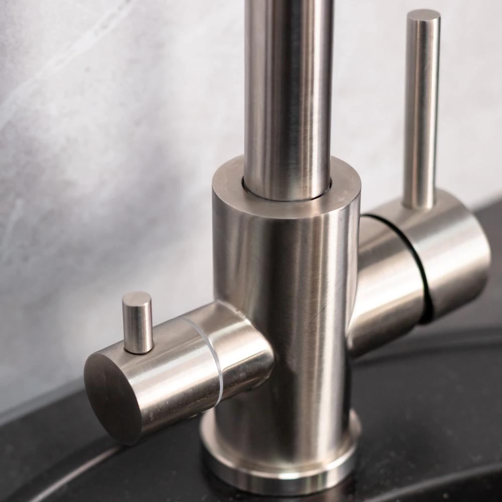 Смеситель для кухни Антей с подключением фильтра нержавеющая сталь сатин