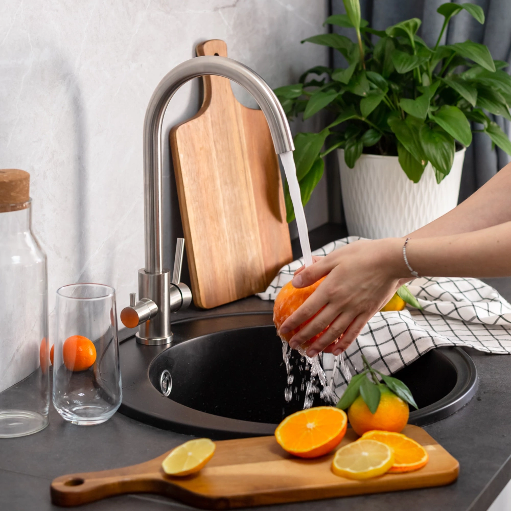 Смеситель для кухни Антей с подключением фильтра нержавеющая сталь сатин