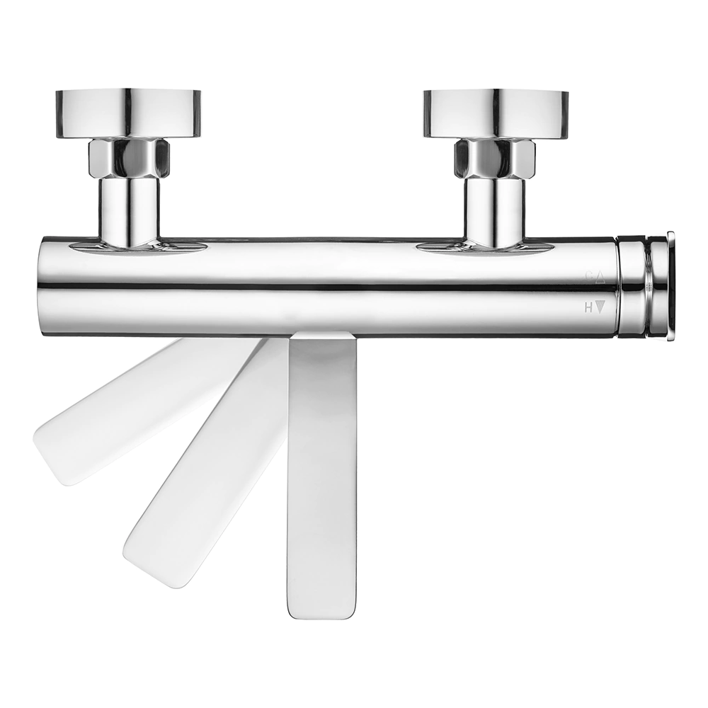 Смеситель для ванны SWEDBE Velo с поворотным изливом хром