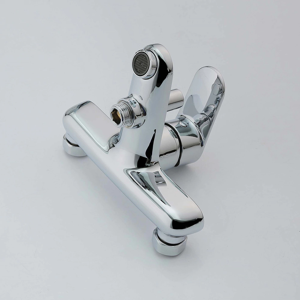 Смеситель для ванны AQUATEK Ника хром