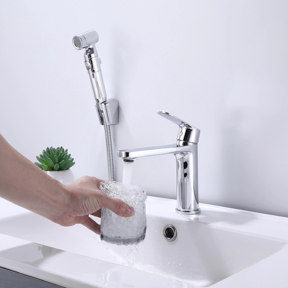 Смеситель для раковины TOKITO Yamanashi с гигиеническим душем хром