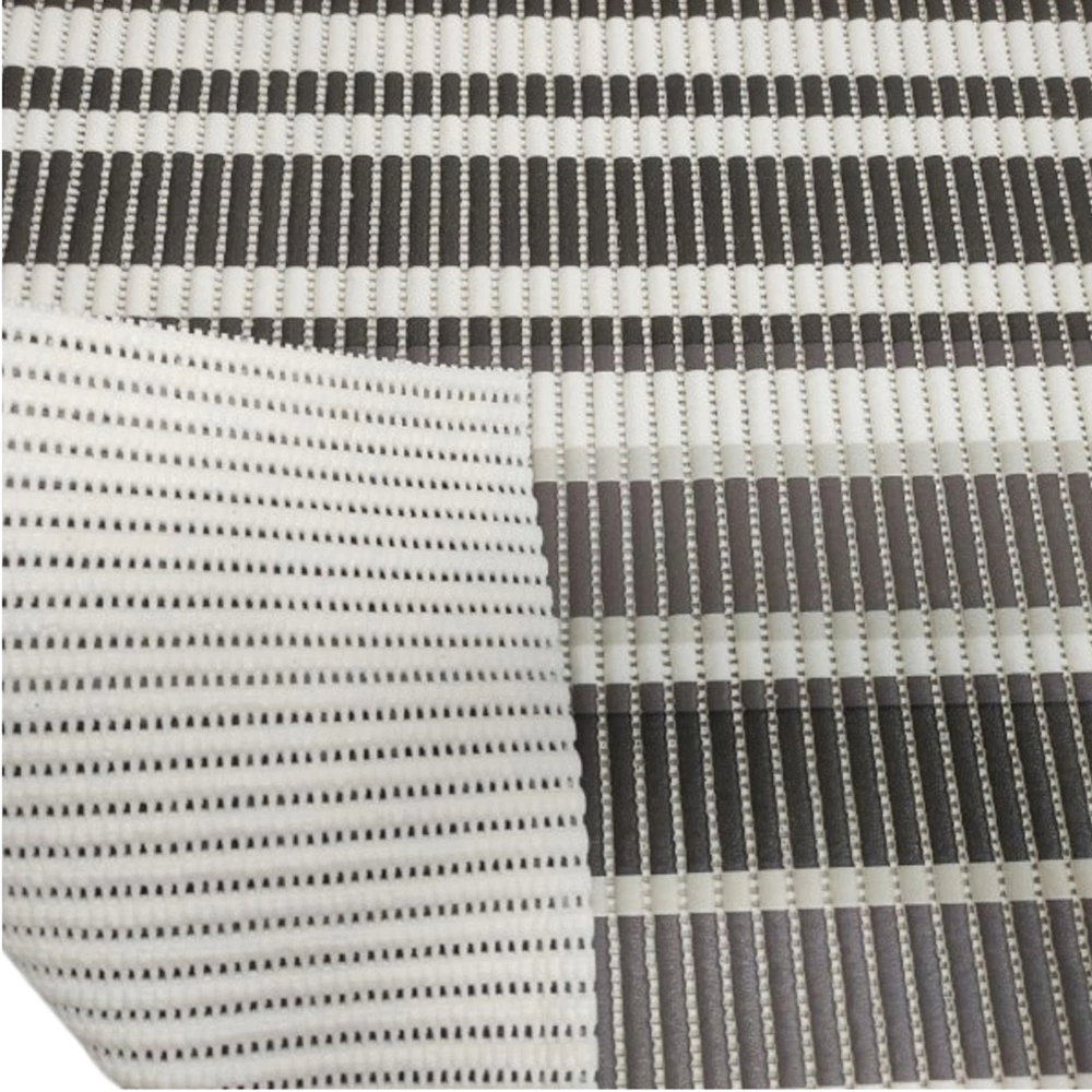 Коврик для ванной Dash Полосы 65 см ПВХ серый