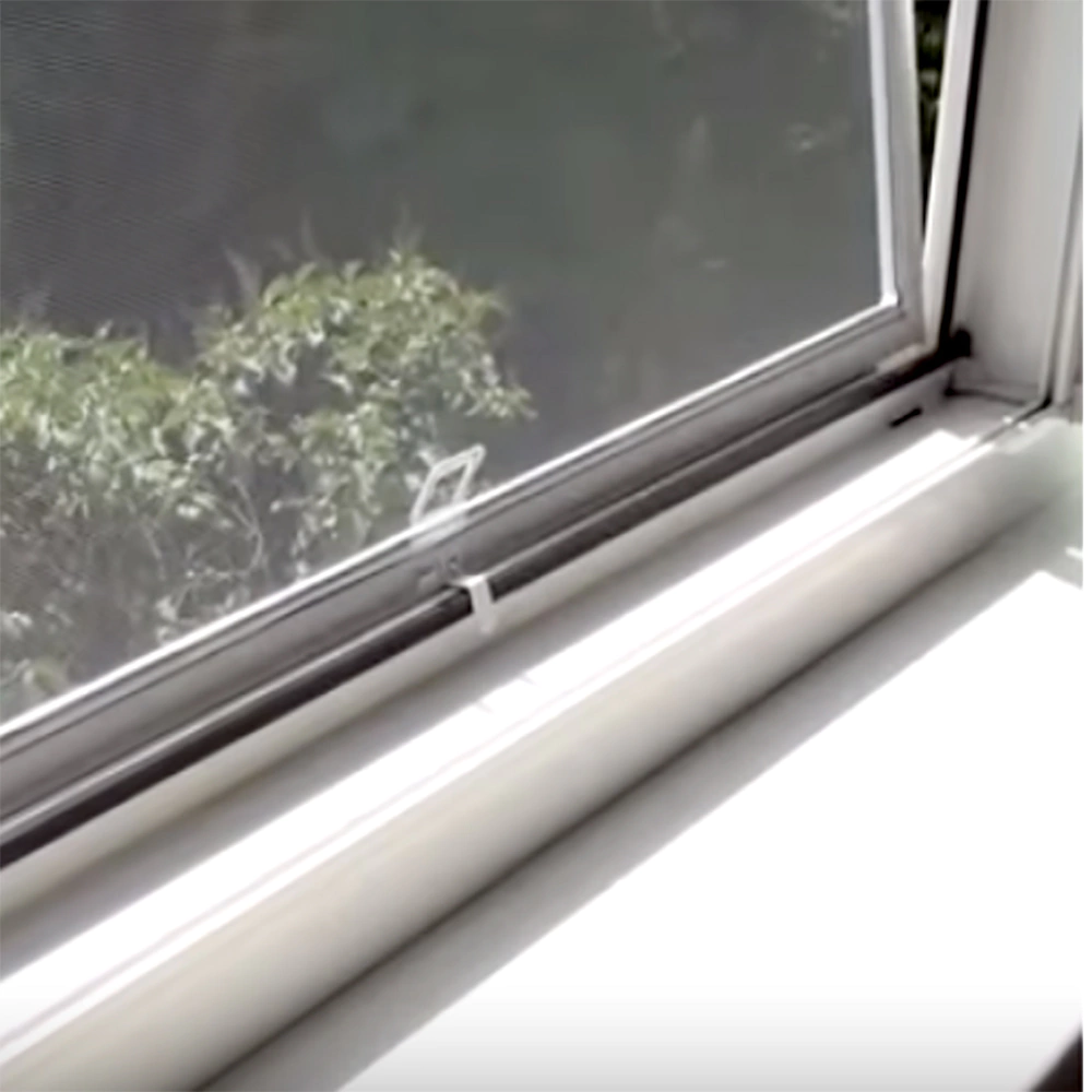 Москитная сетка 517x517 мм для окна 600x600 мм