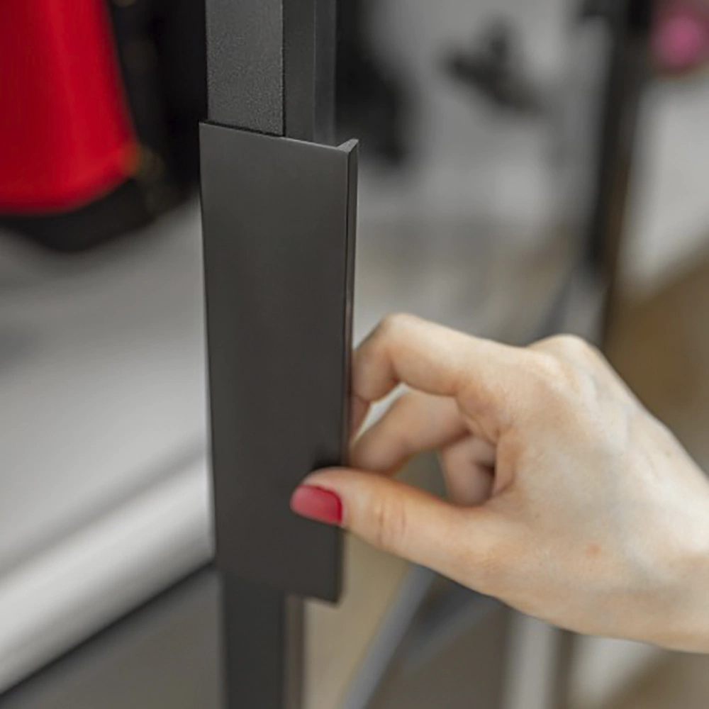 Ручка торцевая мебельная GT HEXI C=96 мм L=150 мм черный матовый