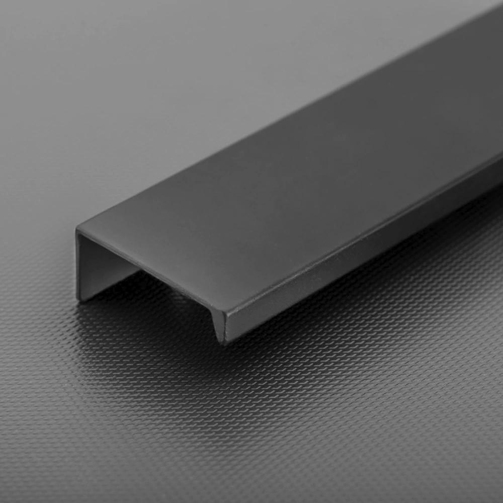 Ручка торцевая мебельная GT HEXI C=96 мм L=150 мм черный матовый