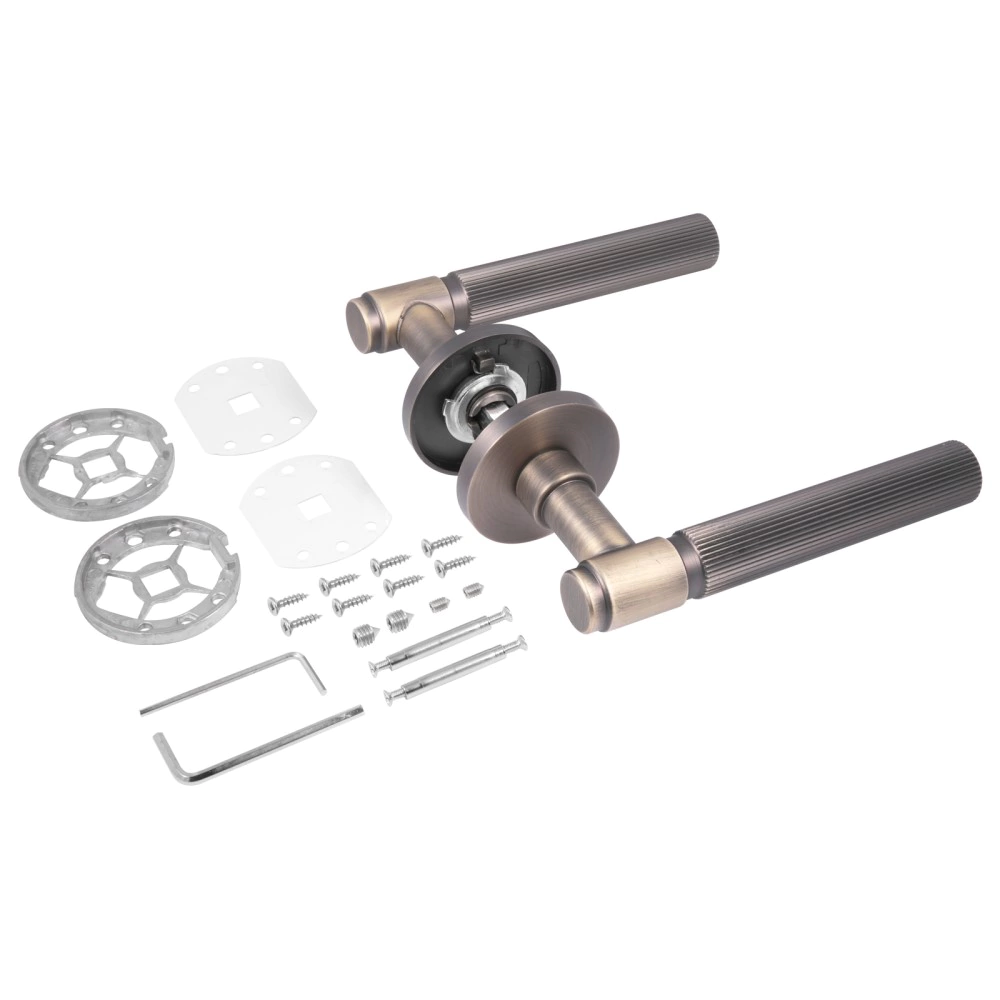 Дверные ручки Аллюр Esteta бронза