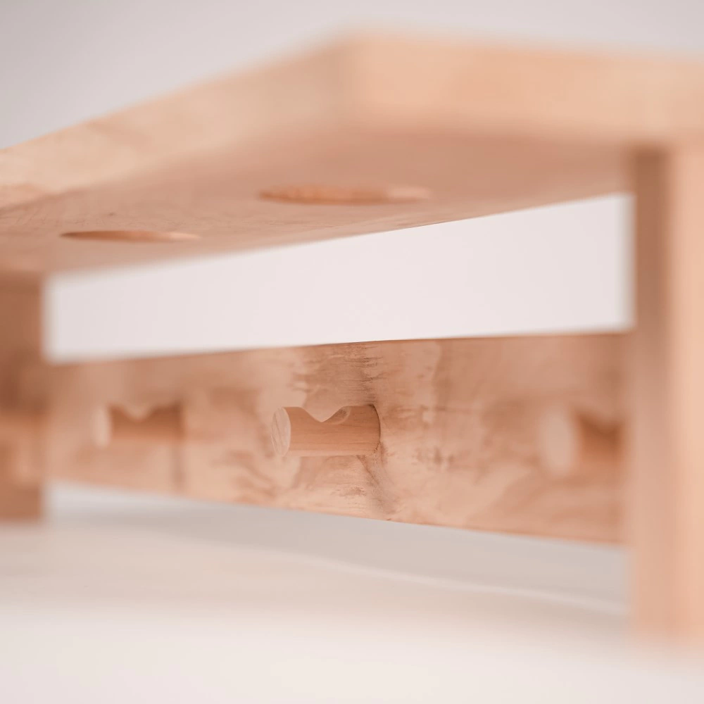 Вешалка с для бани 4 крючка с полкой для трав ольха