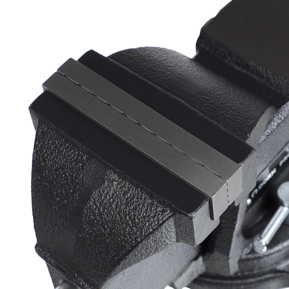 Тиски слесарные захват 100 мм вес 7 кг поворотные с наковальней DORN PRO