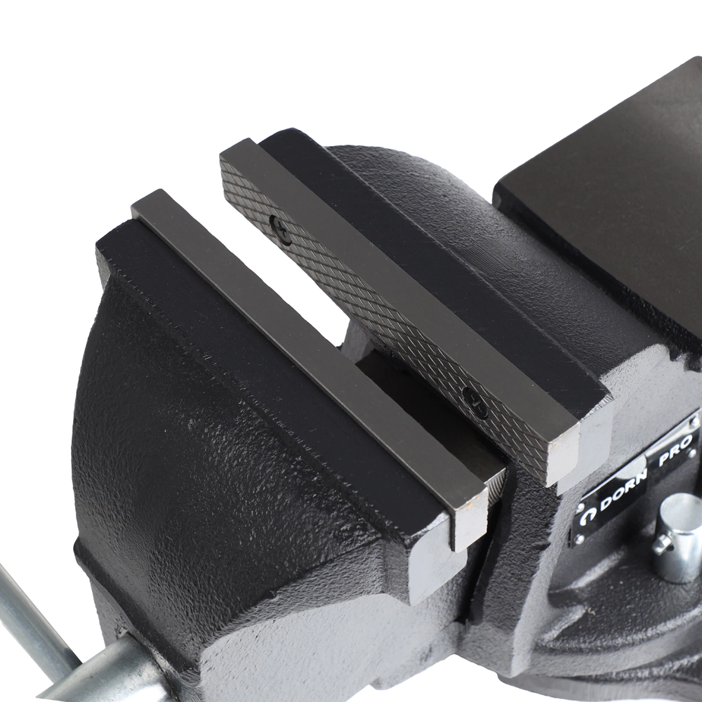 Тиски слесарные захват 150 мм вес 17 кг поворотные с наковальней DORN PRO