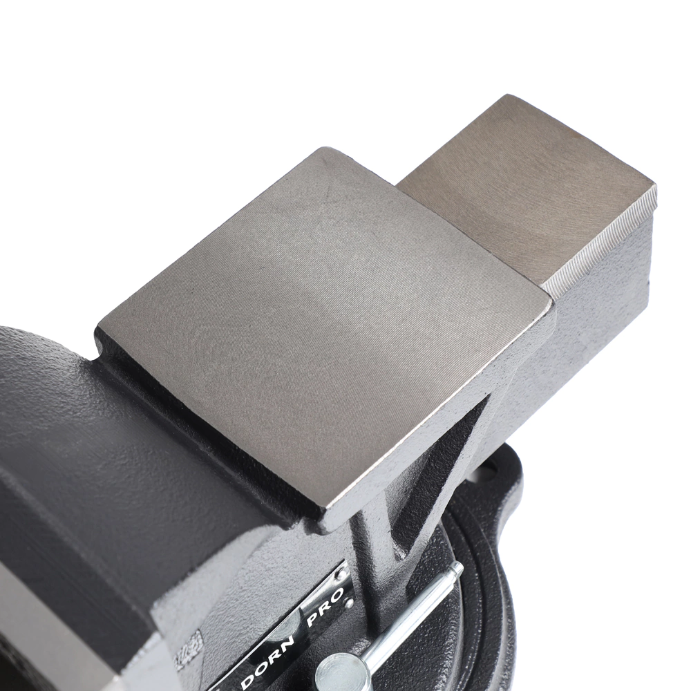 Тиски слесарные захват 150 мм вес 17 кг поворотные с наковальней DORN PRO