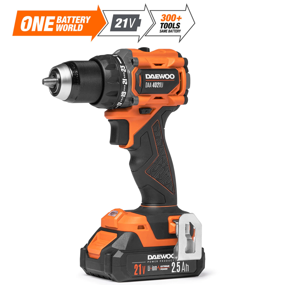 Шуруповерт бесщеточный 21 В 2х2,5 Ач DAEWOO DAA 4021Li SET