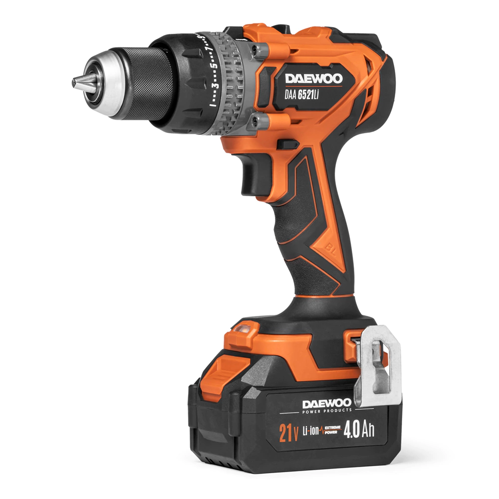 Шуруповерт ударный бесщеточный 21 В 2х4,0 Ач DAEWOO DAA 6521Li SET