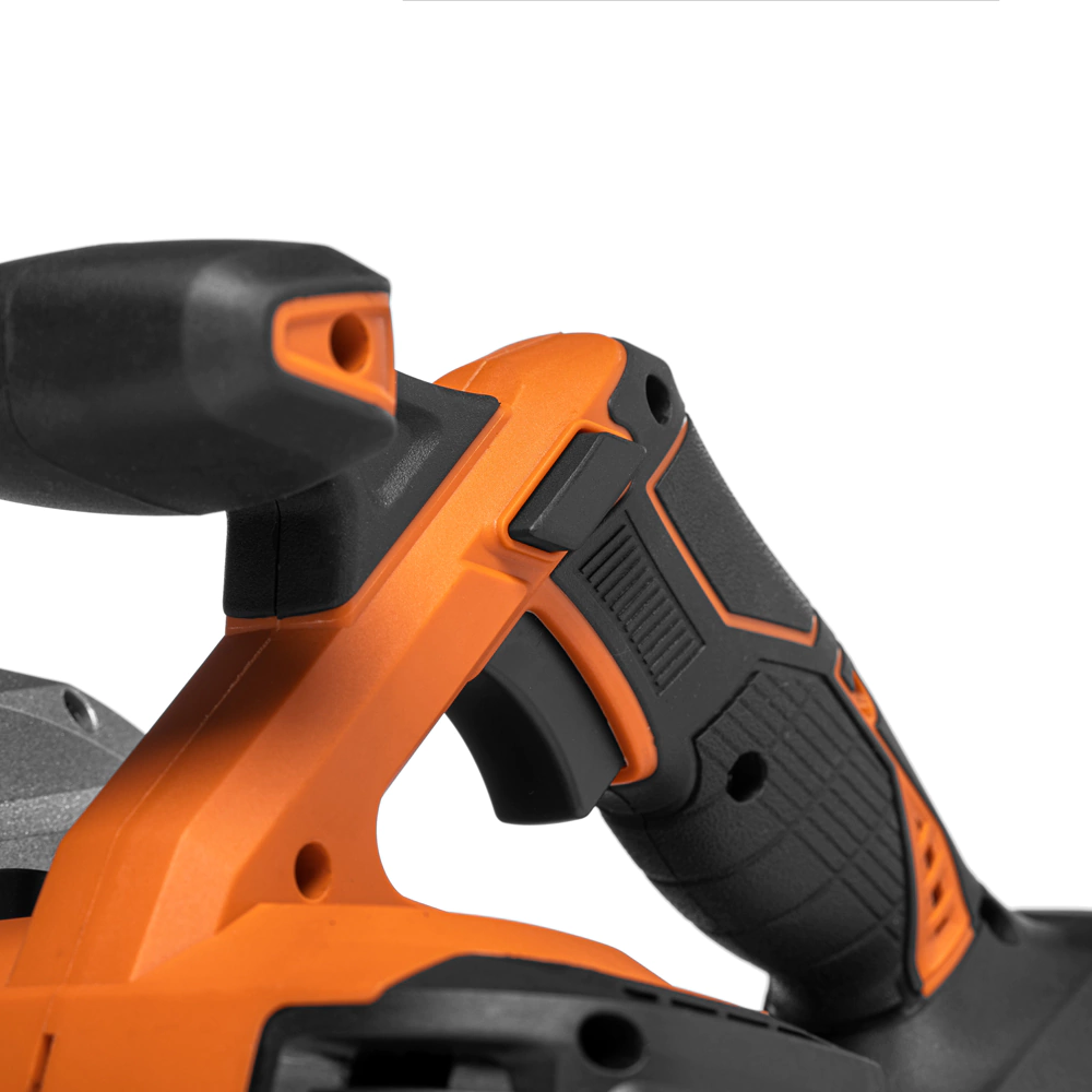 Циркулярная пила аккумуляторная 21 В 165 мм 1х4,0 Ач DAEWOO DAS 1621Li SET