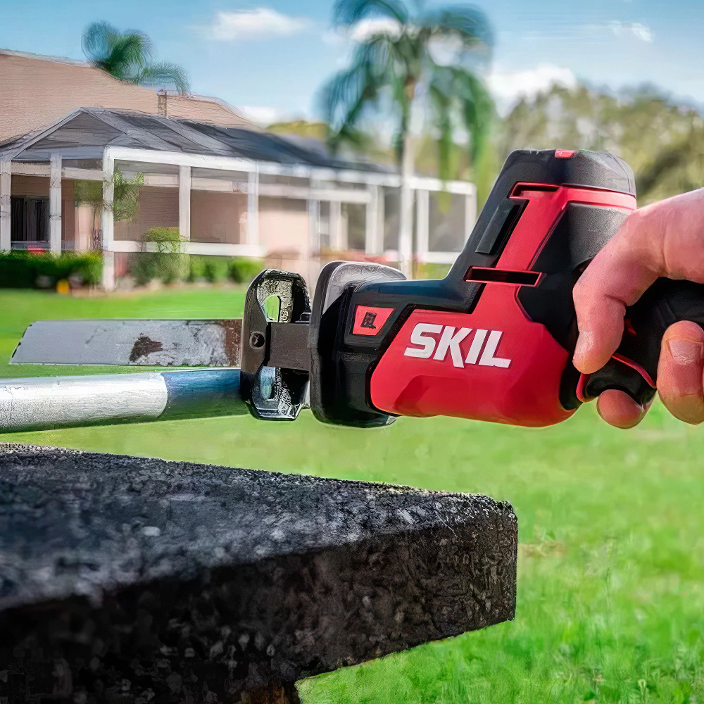 Сабельная пила аккумуляторная бесщеточная 20 В 1х2,0 Ач SKIL RS5825SE00