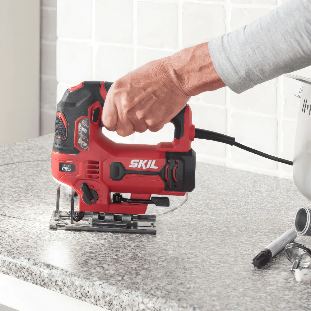 Электролобзик 680 Вт SKIL JS3149SE00