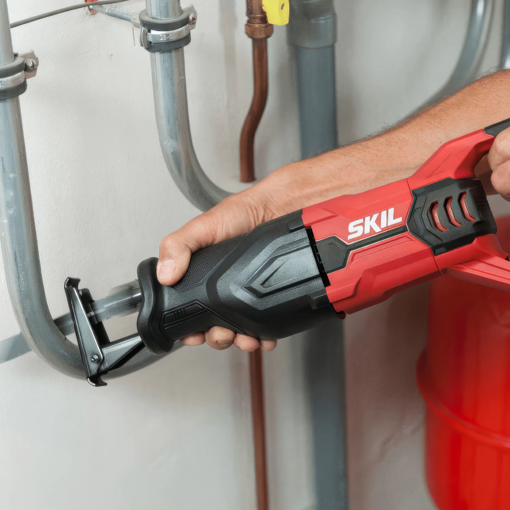 Сабельная пила 900 Вт SKIL RS3316SE00