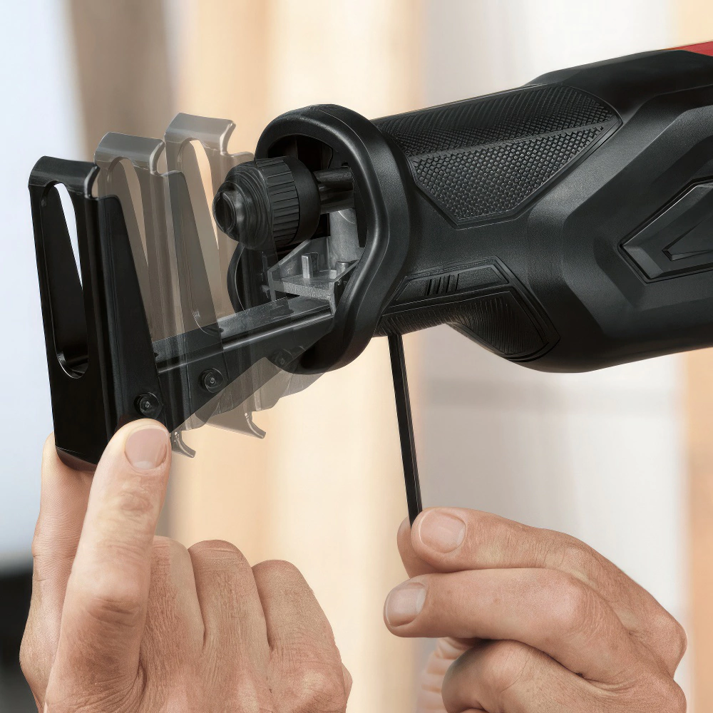 Сабельная пила 900 Вт SKIL RS3316SE00