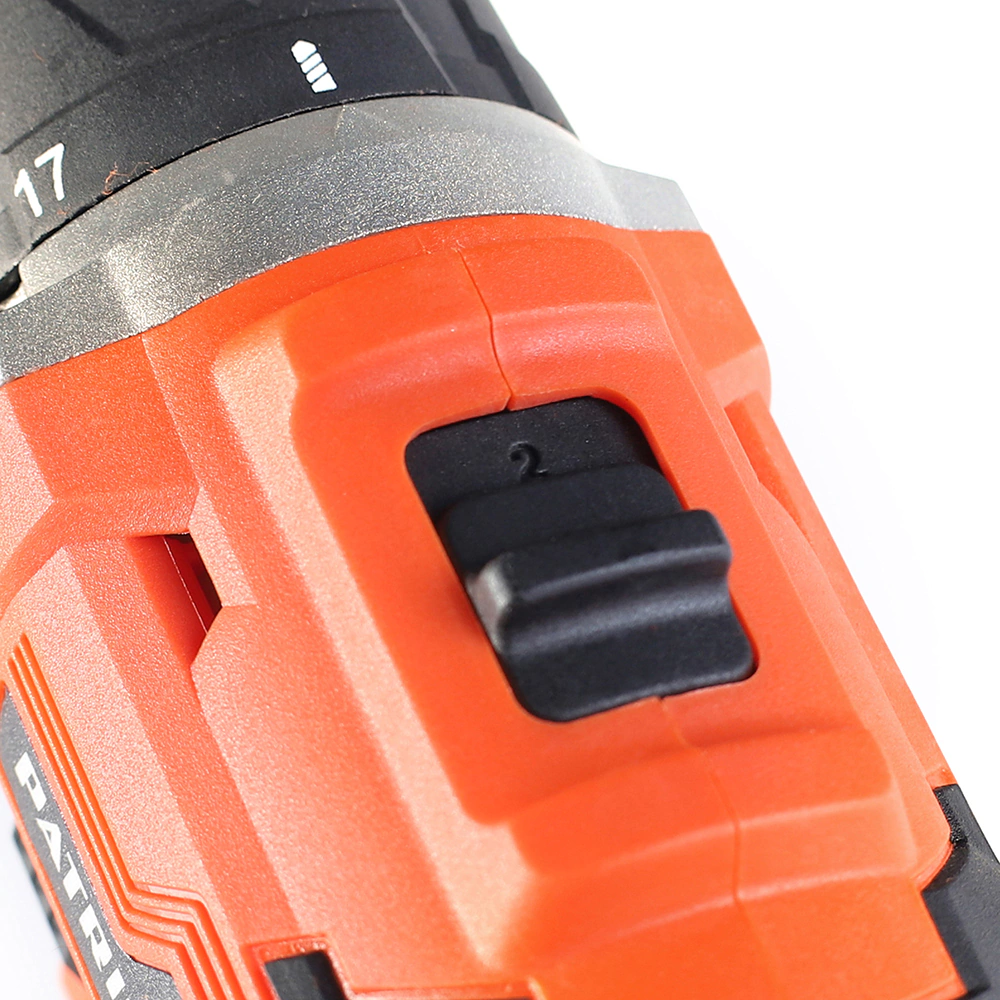 Набор PATRIOT 21 В: аккумуляторный шуруповерт бесщеточный BR 210 UES + аккумуляторный лобзик LS 500 UES