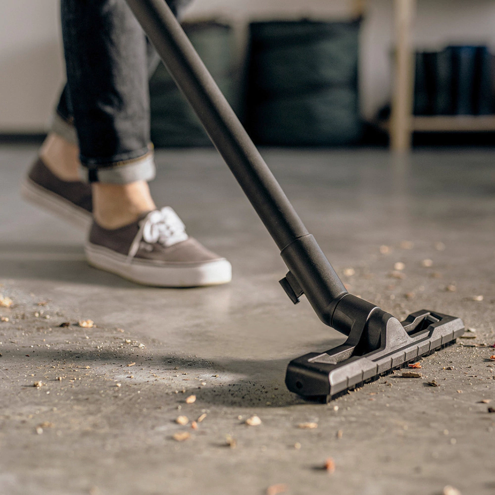 Пылесос 850 Вт бак 12 л Karcher WD 1 Classic