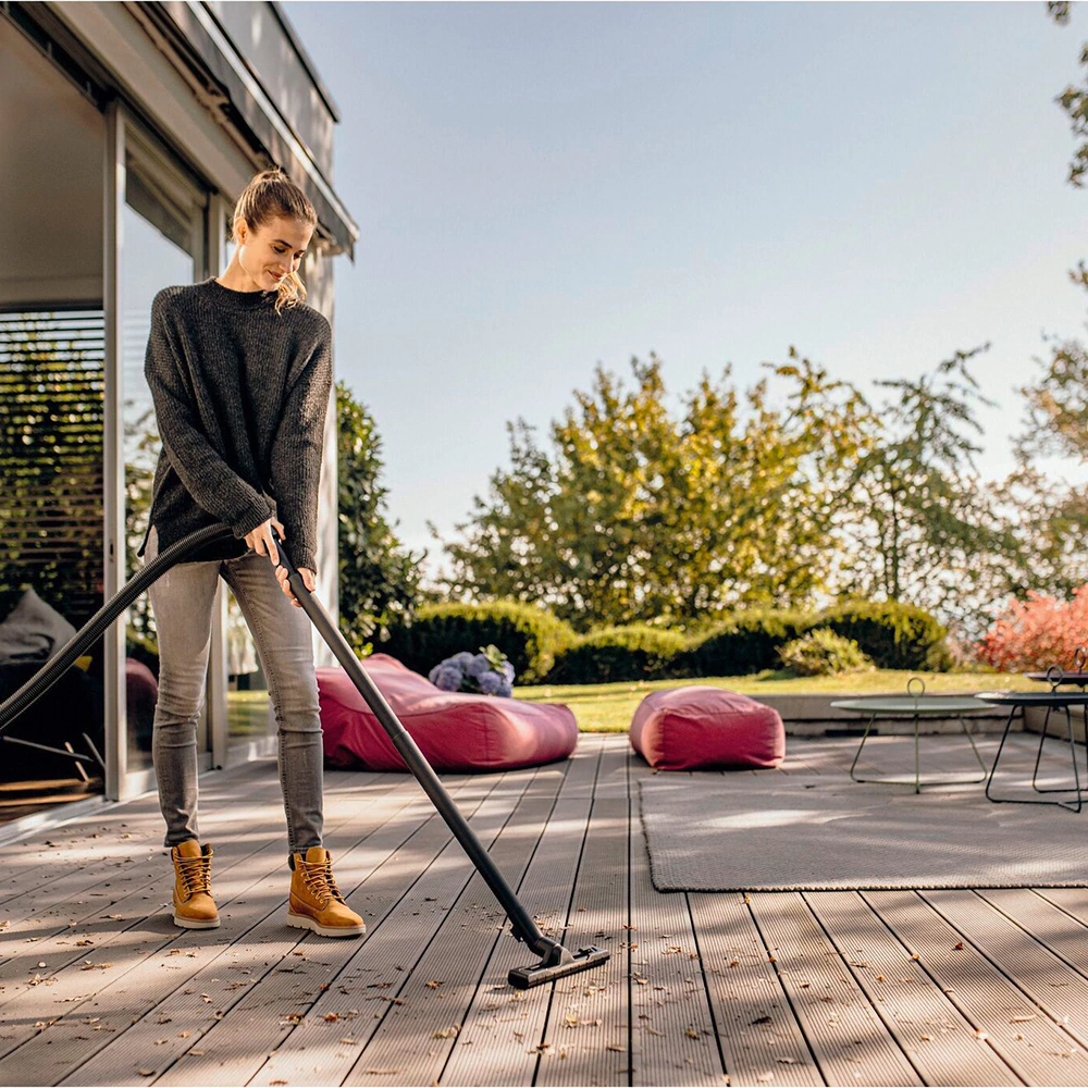 Пылесос 850 Вт бак 12 л Karcher WD 1 Classic