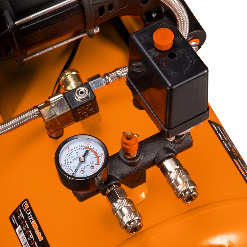 Компрессор безмасляный 100 л 750 л/мин 4,5 кВт FoxWeld AERO 750/100F