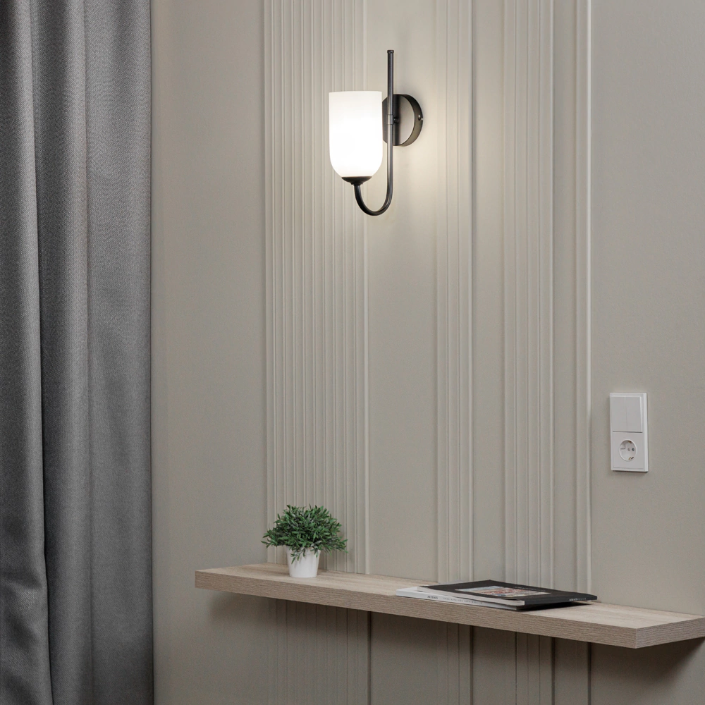 Бра NEODECO Опал 1х60 Вт Е27