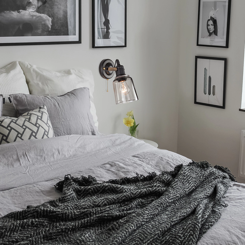 Бра Eurosvet Астор 1х60 Вт Е27 черный