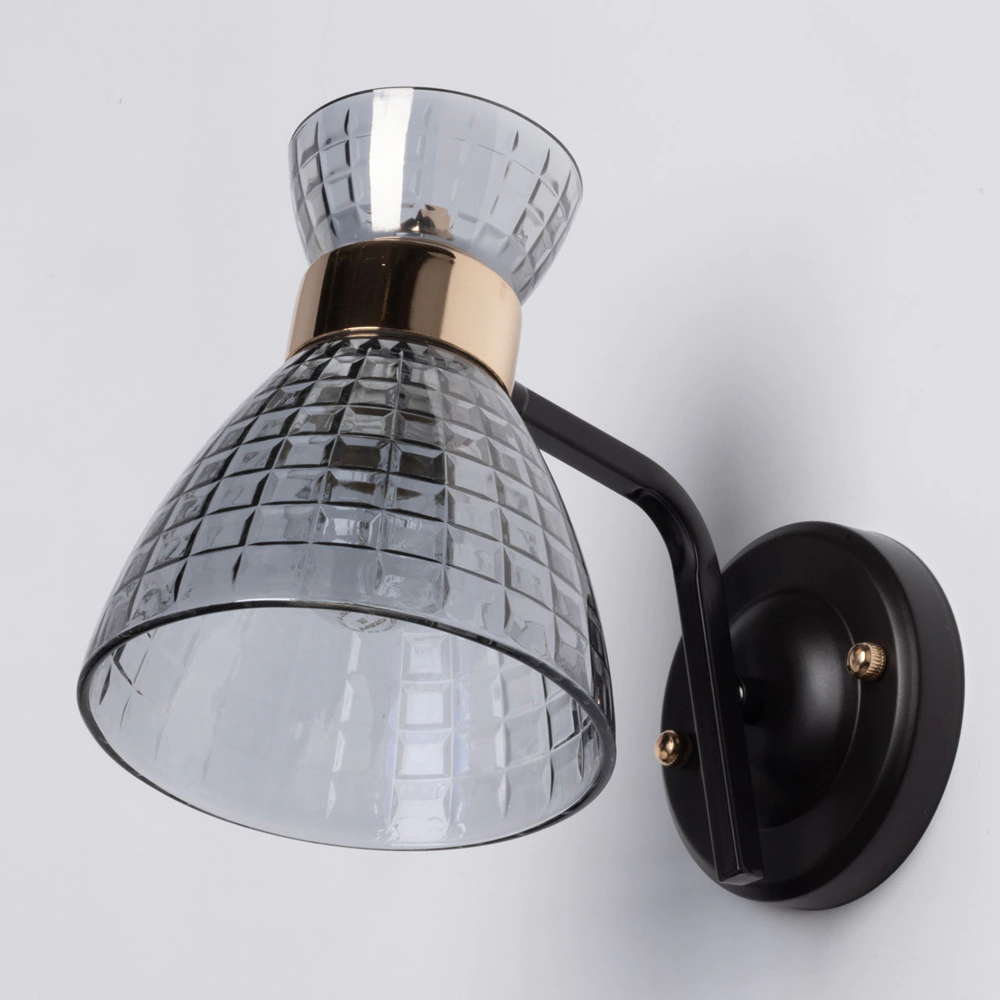 Бра 1х60 Вт Е27 черный/золото De City Дэла