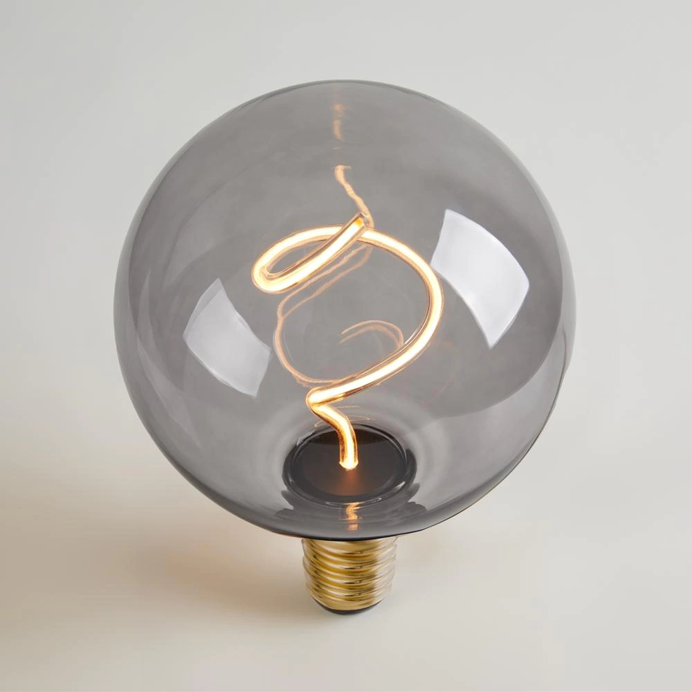 Светодиодная лампа Voltega Дымчатый шар 5 Вт Е27 диммируемая спираль