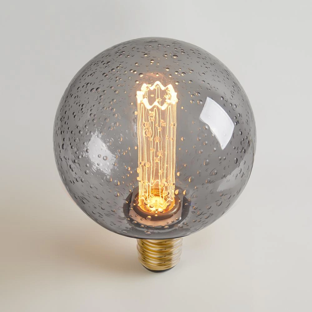 Светодиодная лампа Voltega 4 Вт Е27 диммируемая дымчатая