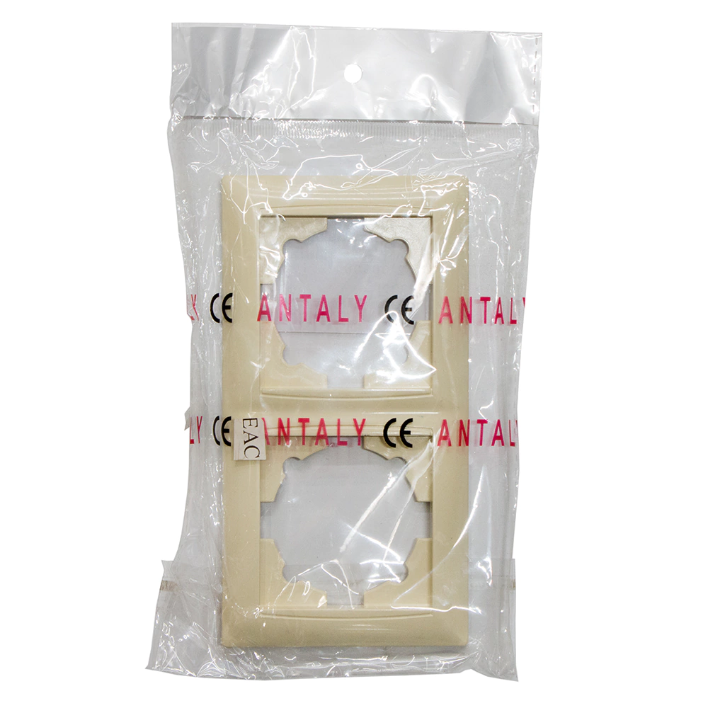 Рамка для розеток и выключателей QTA 2 поста бежевая