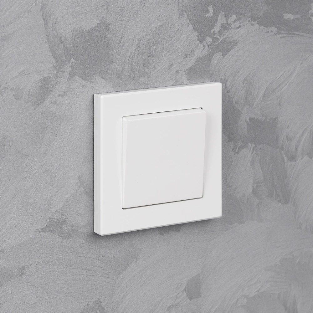 Выключатель проходной EVERSON Кватро без рамки белый матовый