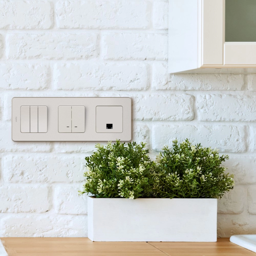 Розетка компьютерная Legrand/Daccord Инспирия RJ45 без рамки бежевая