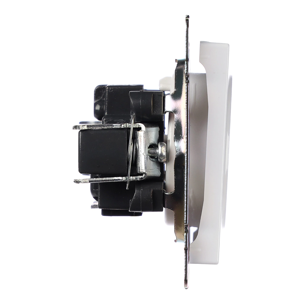 Розетка ONVOLT/EVERSON Кватро без заземления без рамки белая