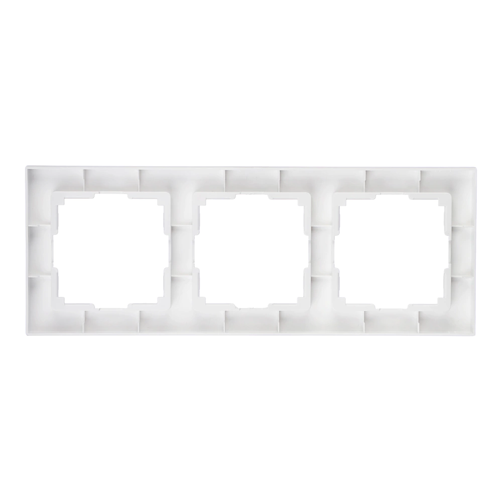 Рамка ONVOLT/EVERSON Кватро 3 поста белая